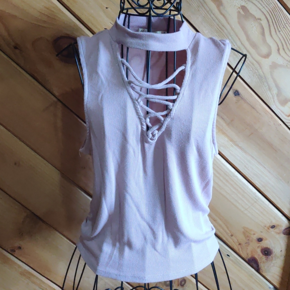 Heart and Hips blush tank